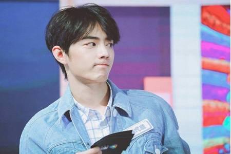 肖战娱乐吃瓜,幕后真相与精彩瞬间